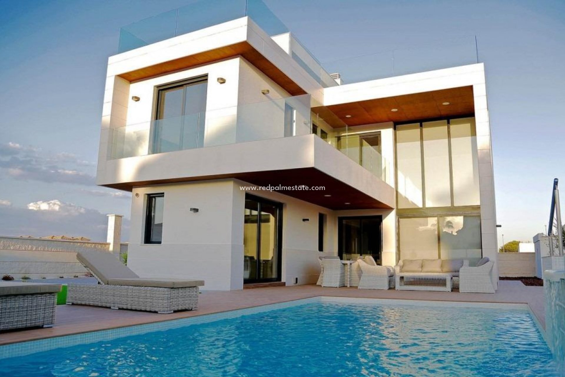 Obra nueva - Villa -
Orihuela Costa - Campoamor