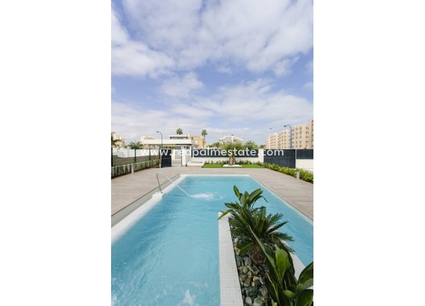 Obra nueva - Villa -
Orihuela Costa - Dehesa de campoamor