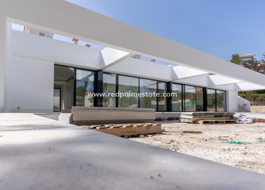 Obra nueva - Villa -
Orihuela Costa - Las Filipinas