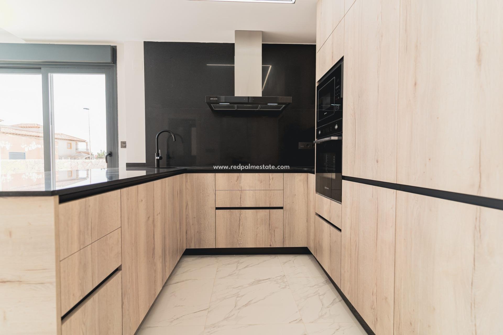 Obra nueva - Villa -
Orihuela Costa - Punta prima