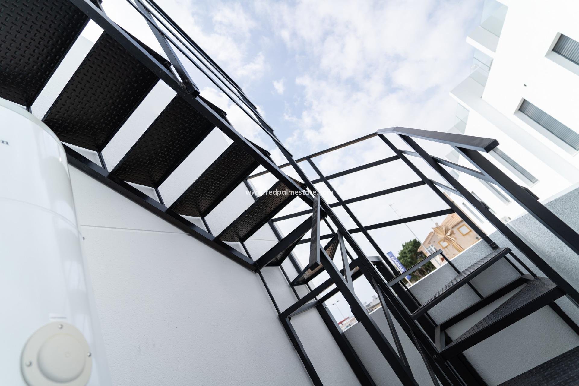 Obra nueva - Villa -
Orihuela Costa - Punta prima