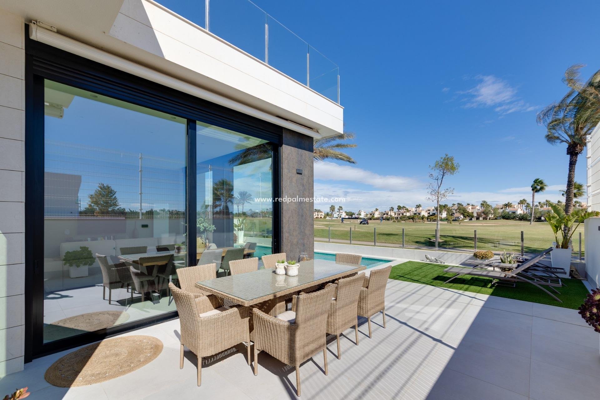Obra nueva - Villa -
Pilar de la Horadada - Lo romero golf