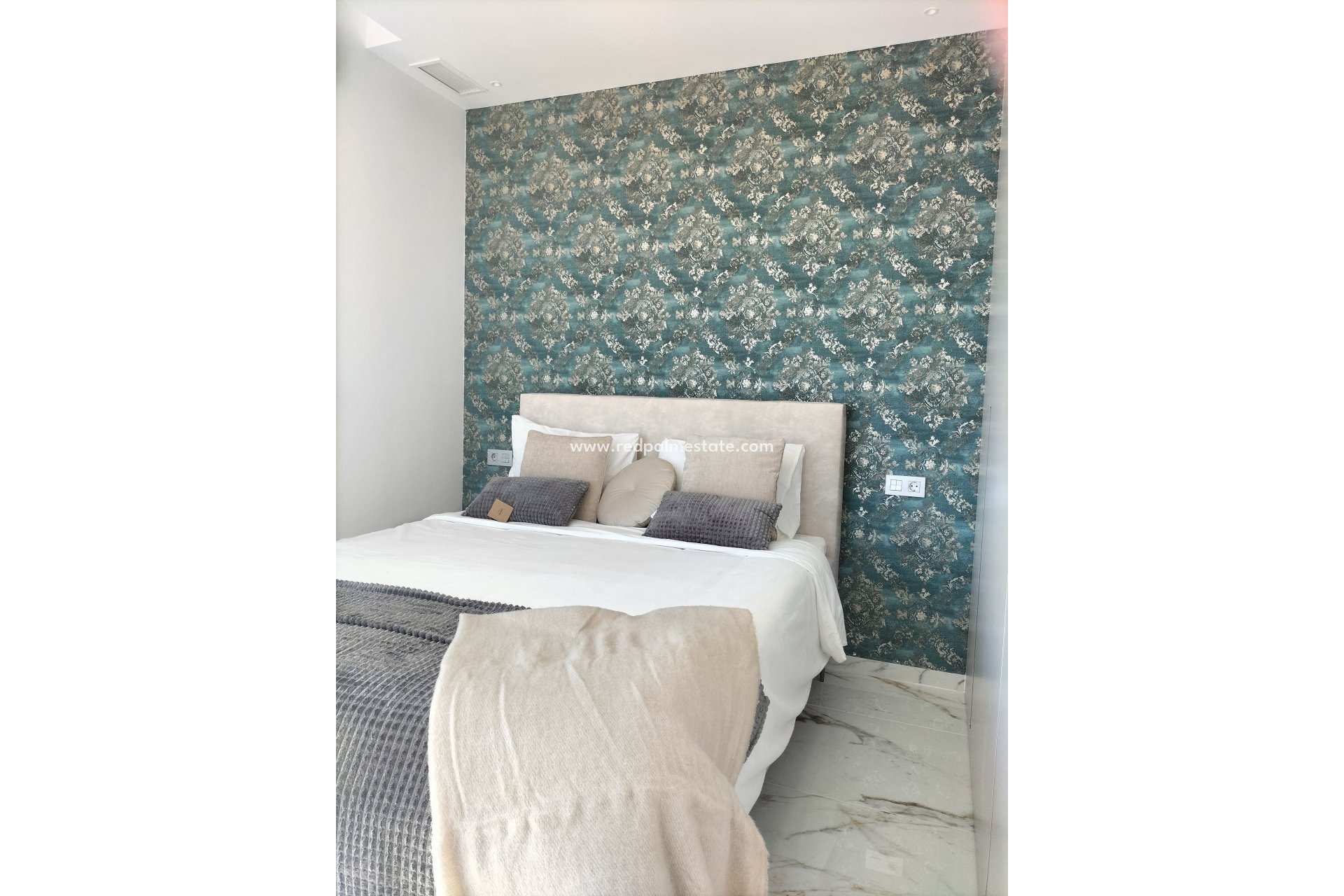 Obra nueva - Villa -
Pilar de la Horadada