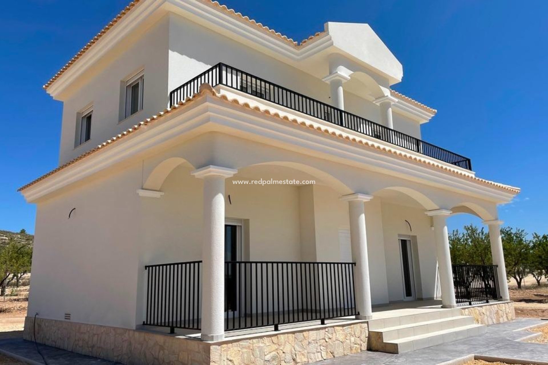 Obra nueva - Villa -
Pinoso - Camino Del Prado