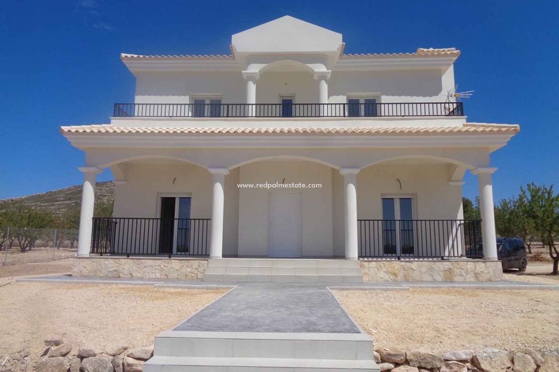 Obra nueva - Villa -
Pinoso - Camino Del Prado