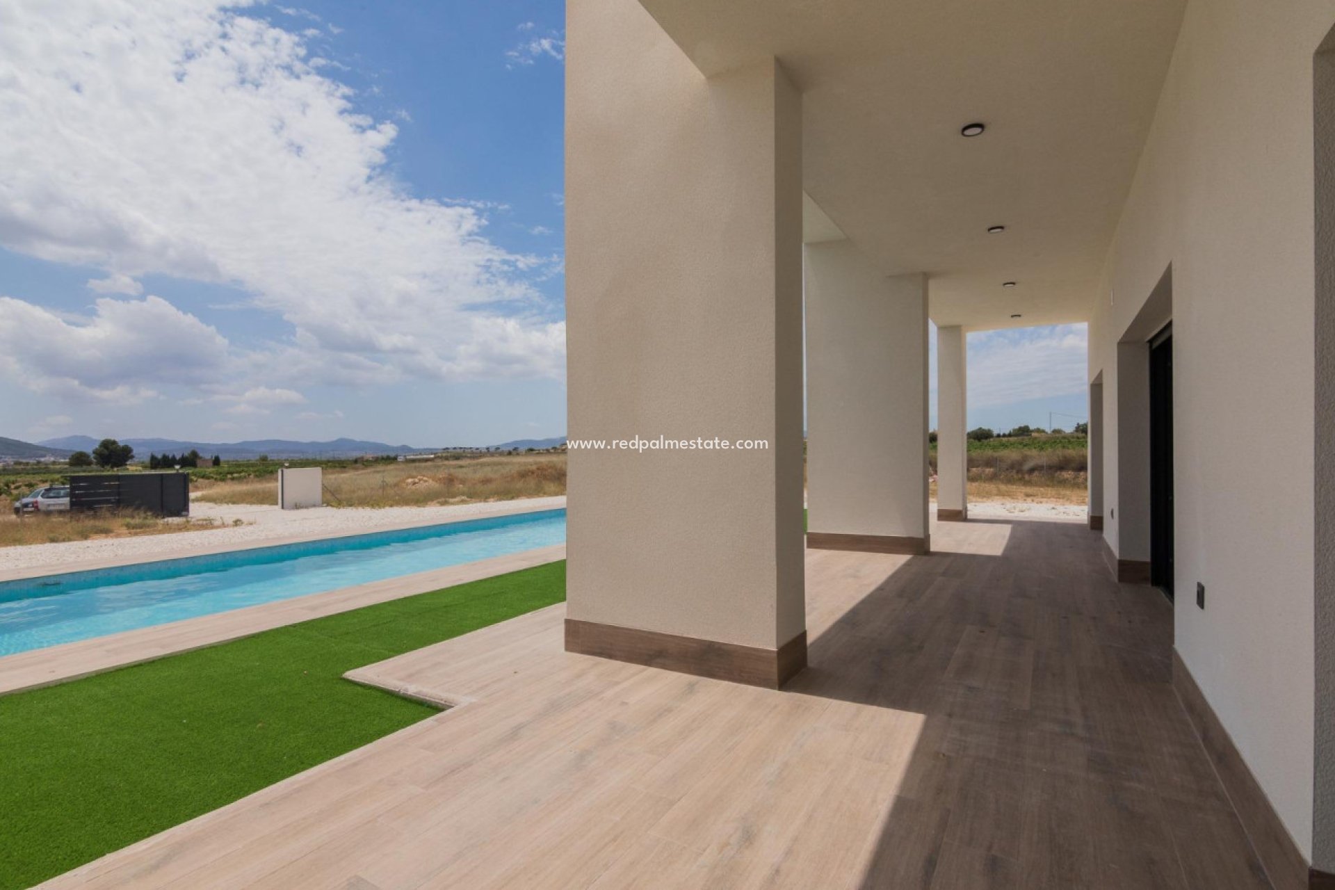 Obra nueva - Villa -
Pinoso - Campo