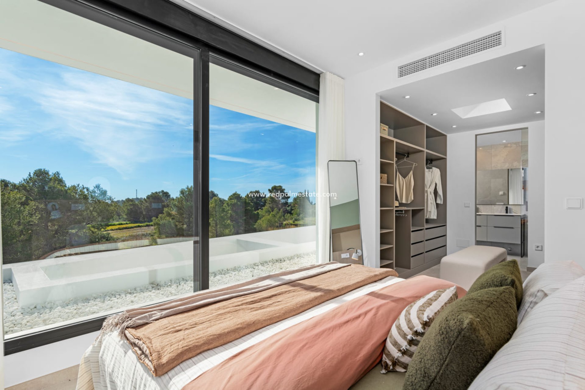 Obra nueva - Villa -
Polop