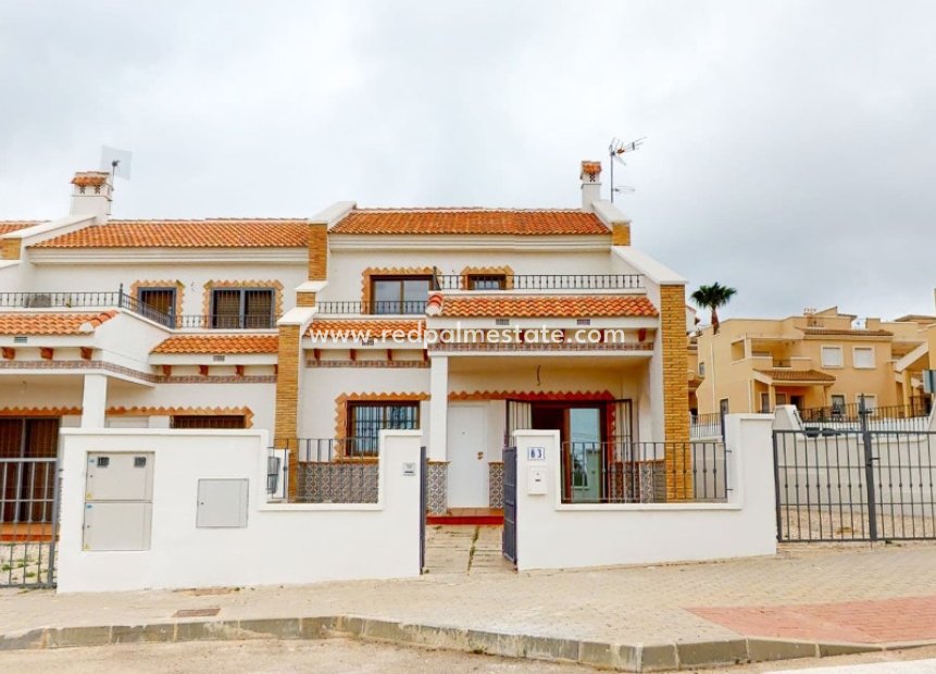 Obra nueva - Villa -
San Miguel de Salinas - San Miguel Salinas