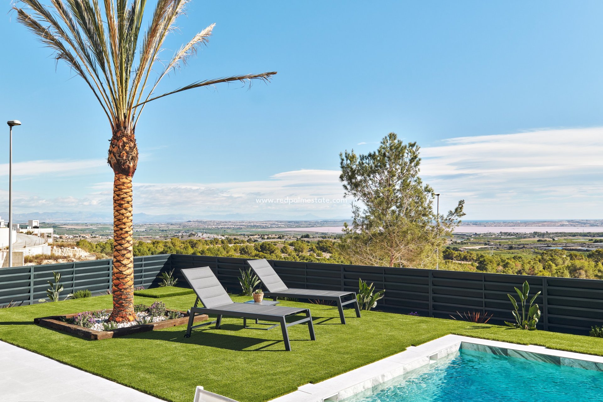 Obra nueva - Villa -
San Miguel de Salinas