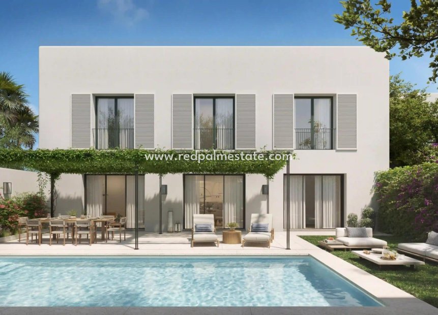 Obra nueva - Villa -
Sotogrande - Urbanización Sotogrande
