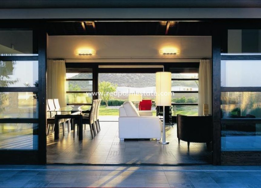 Obra nueva - Villa -
Sucina - Peraleja Golf