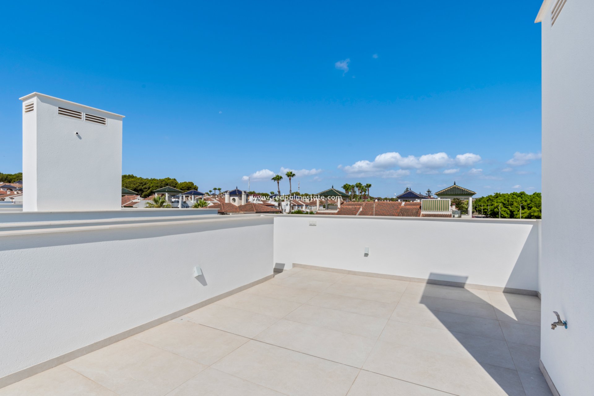 Obra nueva - Villa -
Torre de la Horadada - Mil Palmeras