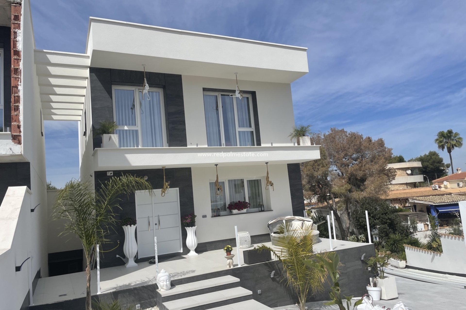Obra nueva - Villa -
Torrevieja - Los balcones