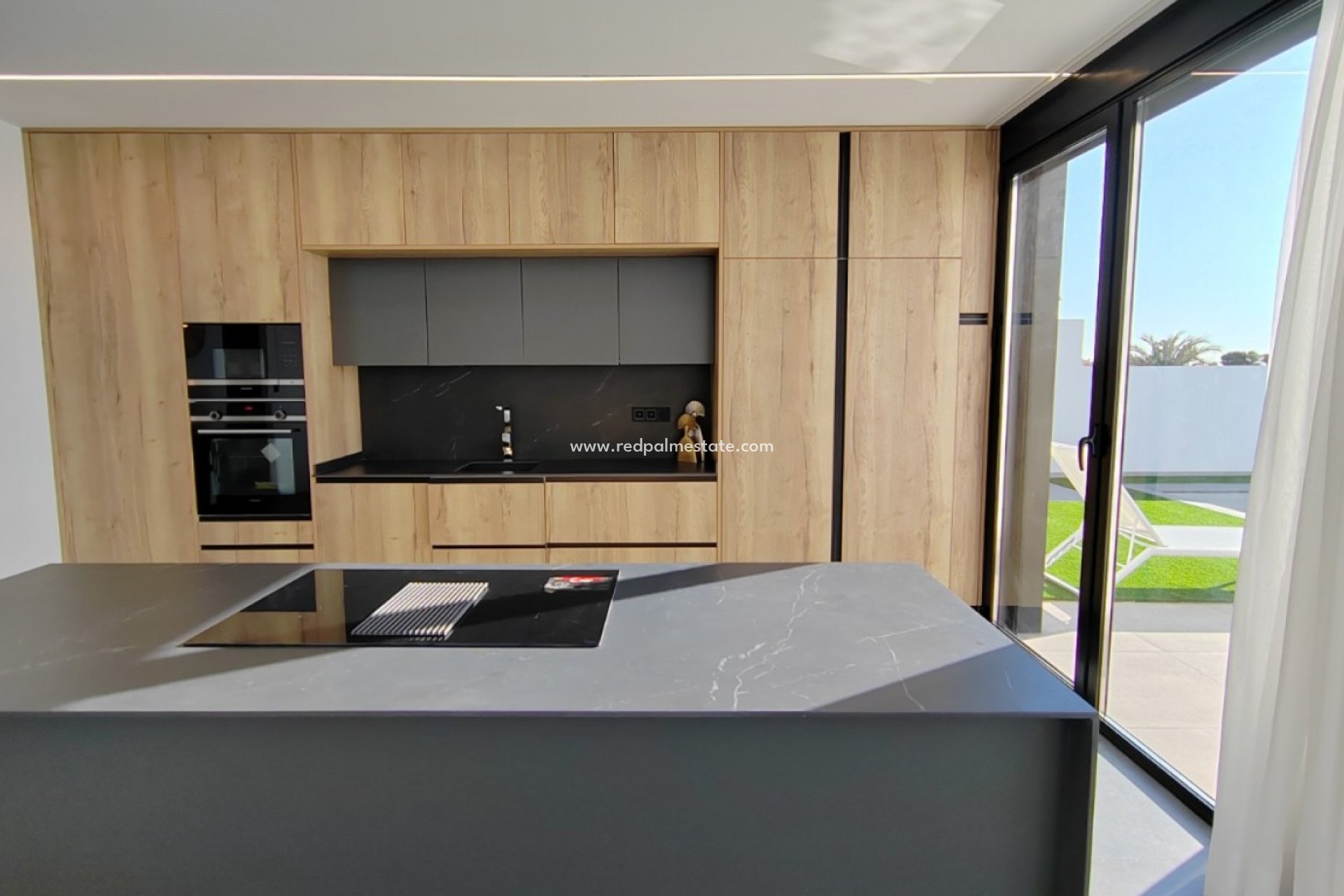 Obra nueva - Villa -
Torrevieja - Los balcones