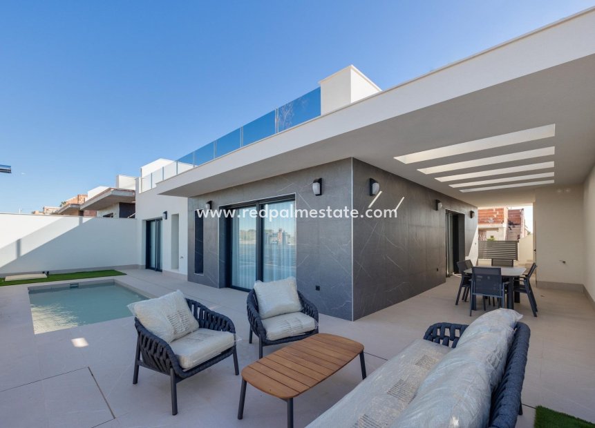 Obra nueva - Villa -
Torrevieja - Nueva Torrevieja - Aguas Nuevas