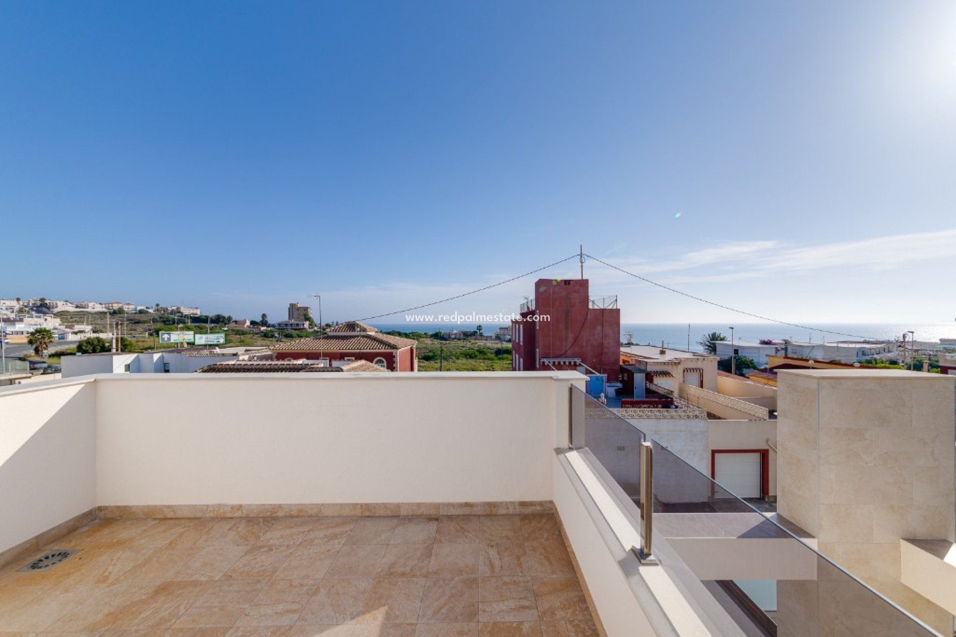 Obra nueva - Villa -
Torrevieja