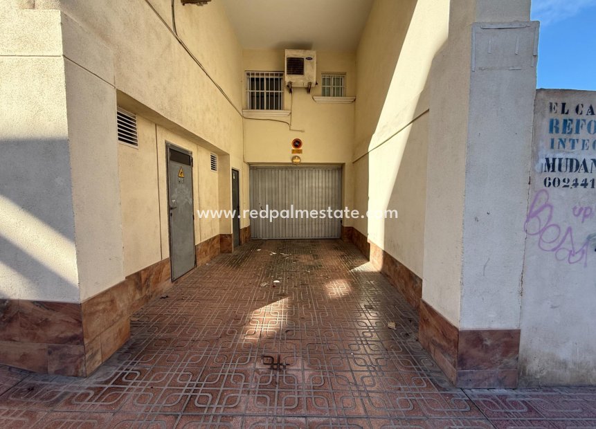  - Parkering -
Torrevieja - Centro Torrevieja