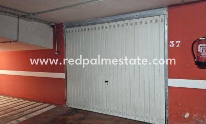 Parking - Resale - Torrevieja -
                Playa del Cura
