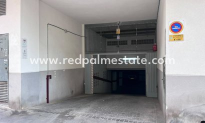 Parking - Revente - Torrevieja -
                Torrevieja