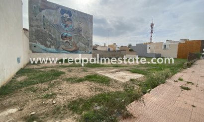 Plott - Videresalg - Los Alczares - Los Alcazares