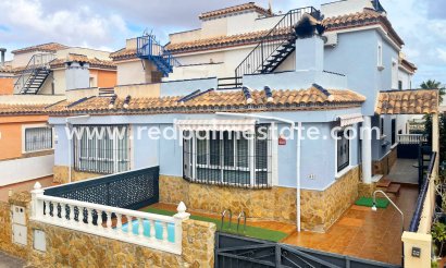 Radhus - Återförsäljning -
            Orihuela Costa - MR2-28545
