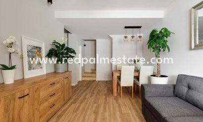 Radhus - Återförsäljning -
            Orihuela Costa - MR2-75369
