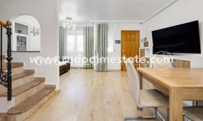 Radhus - Återförsäljning - Torrevieja - Aguas Nueva