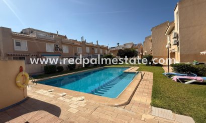 Radhus - Återförsäljning - Torrevieja - Rosaleda-los frutales