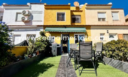 Radhus - Återförsäljning - Torrevieja - Torrevieja