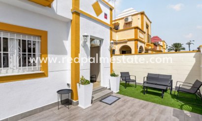 Radhus - Återförsäljning - Torrevieja - Torrevieja