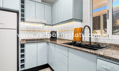 Radhus - Återförsäljning - Torrevieja - Torrevieja