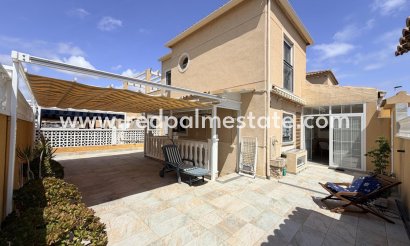 Radhus - Återförsäljning - Torrevieja - Torrevieja