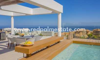 Radhus - Nybyggnation -
            Fuengirola - TLRS-82200