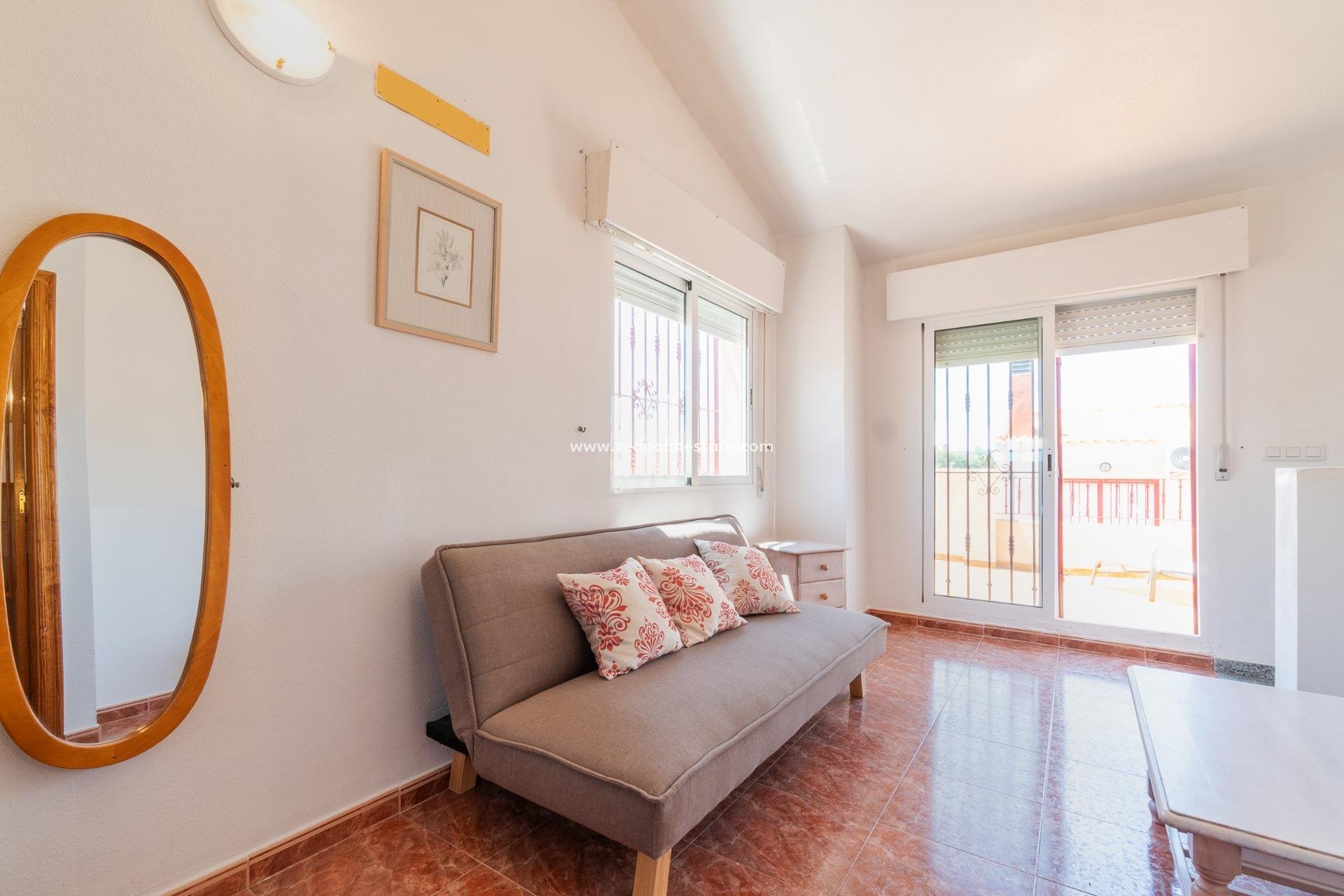  - Radhus -
Orihuela Costa - La Zenia