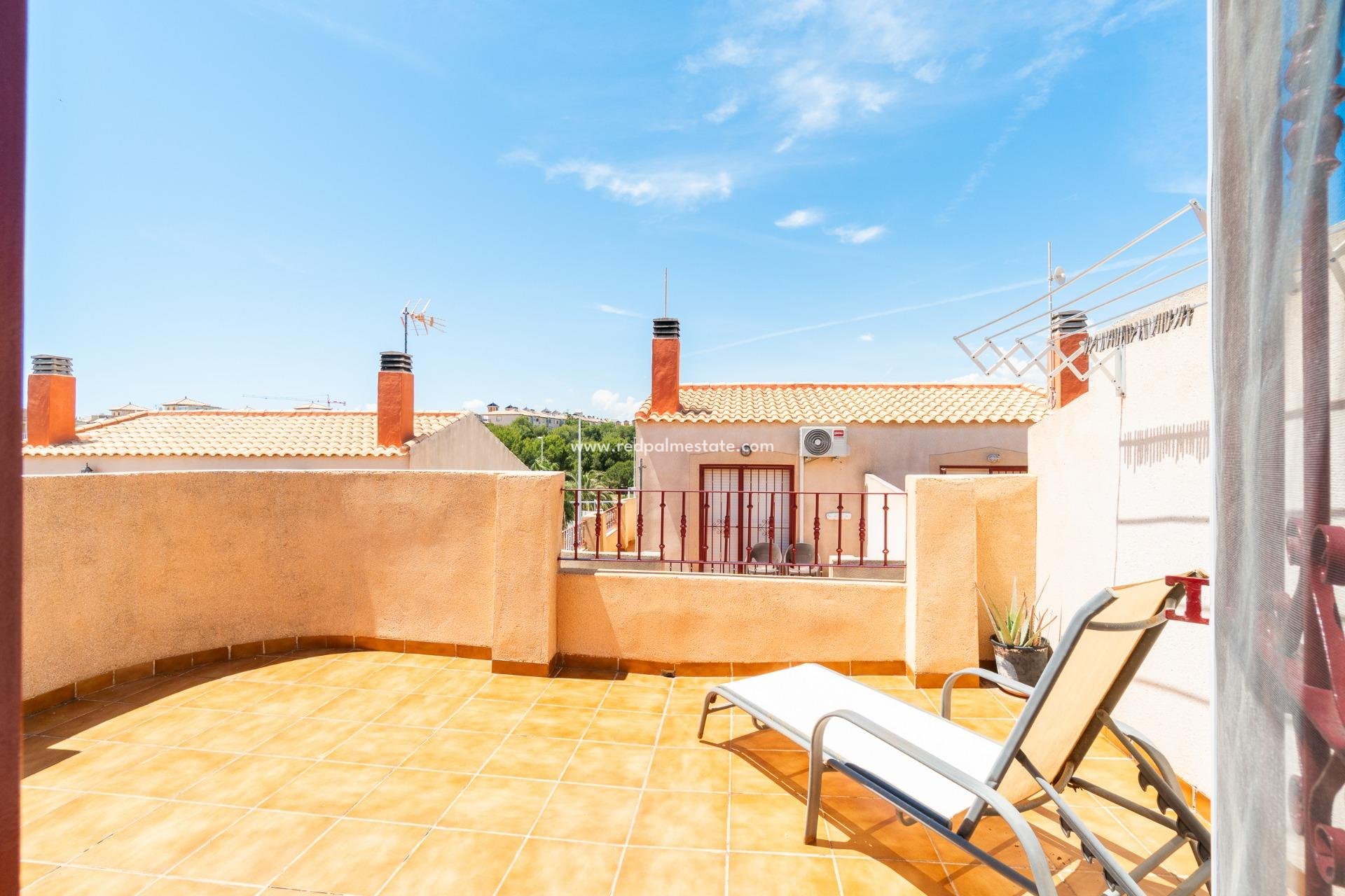  - Radhus -
Orihuela Costa - La Zenia