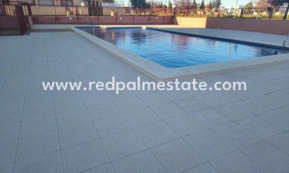 Rekkehus - Videresalg - Los Alczares - Serena Golf