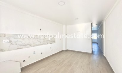 Rekkehus - Videresalg - Torrevieja - La Mata