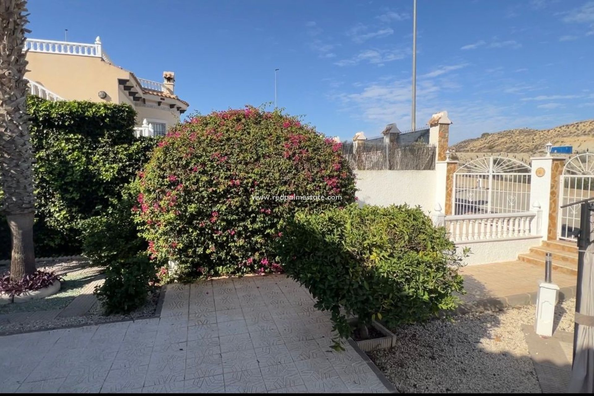 Resale - 4. House - Detached Villa -
Bigastro