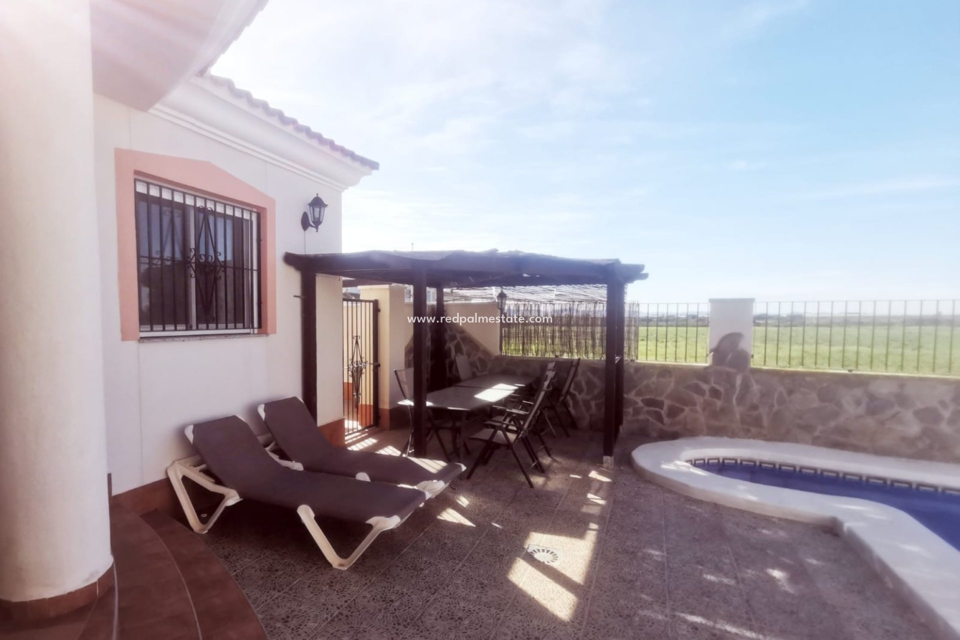 Resale - 4. House - Detached Villa -
Los Alczares - Town