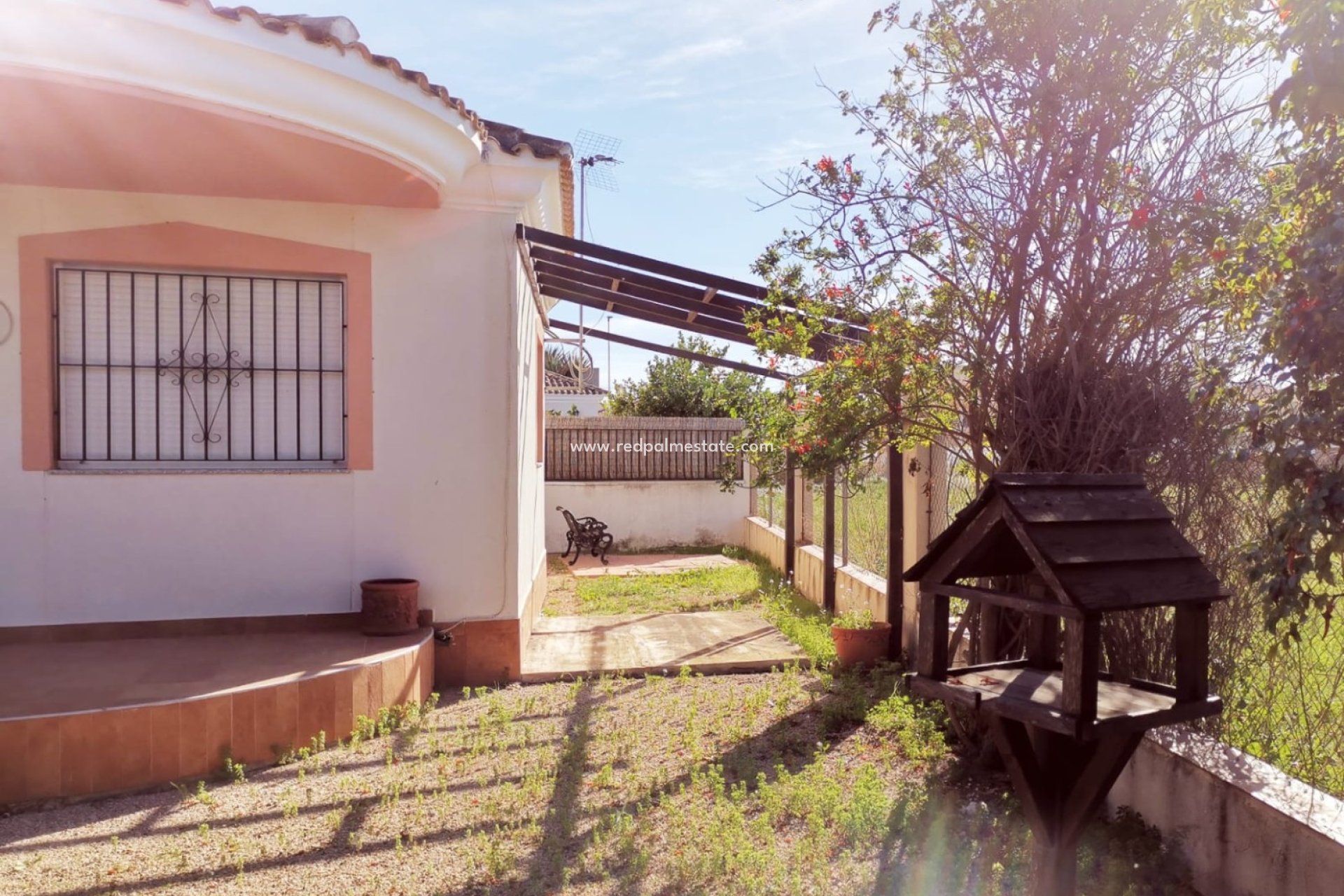 Resale - 4. House - Detached Villa -
Los Alczares - Town