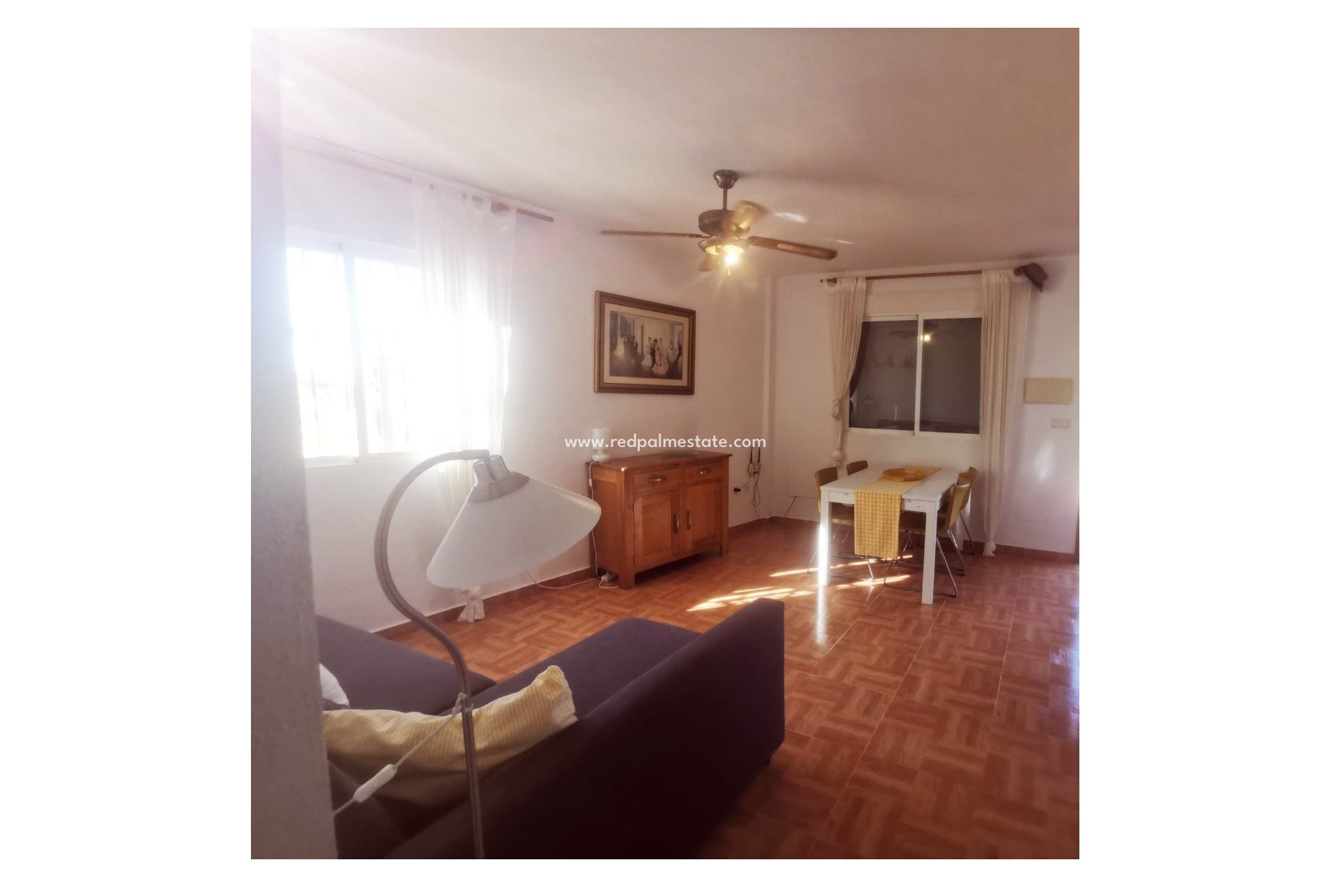 Resale - 4. House - Detached Villa -
Los Alczares - Town