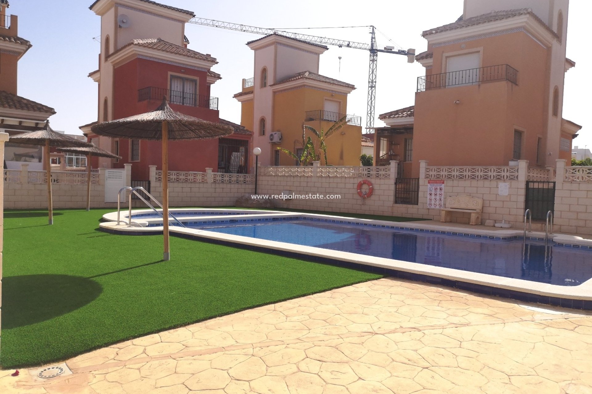 Resale - 4. House - Detached Villa -
Montesinos - La Herada