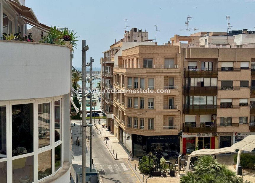 Resale - Apartamento -
Torrevieja - CLUB NAUTICO TORREVIEJA