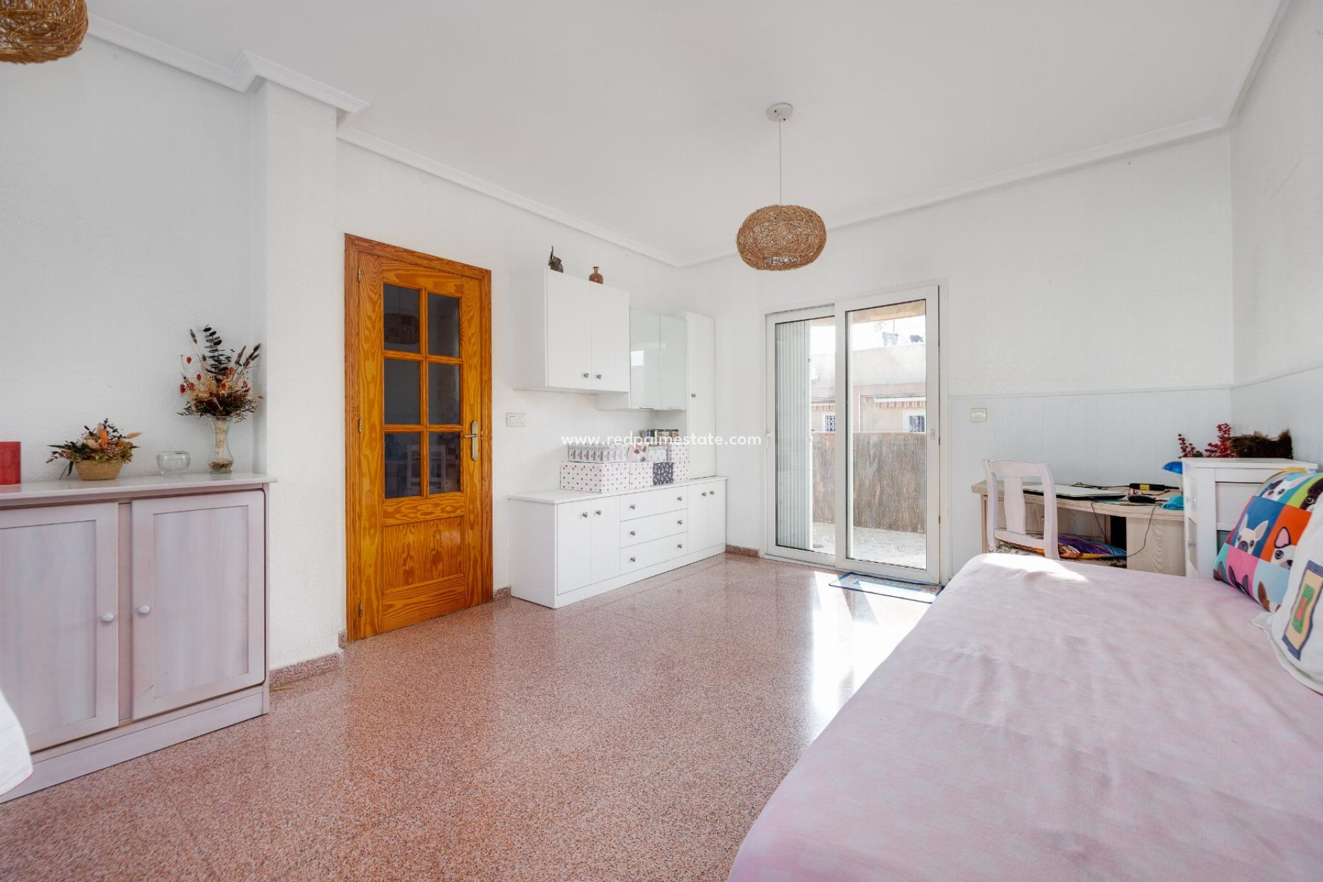 Resale - Apartamento -
Torrevieja - PARQUE DE LAS NACIONES