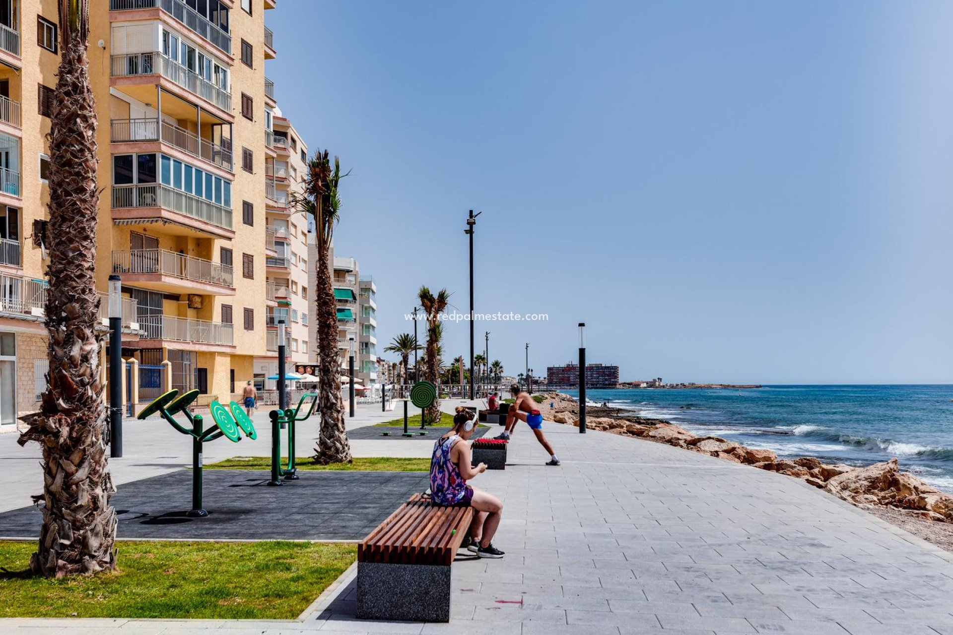 Resale - Apartamento -
Torrevieja - Playa de los Locos