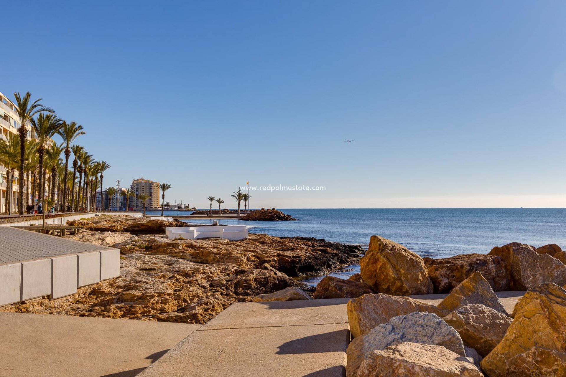 Resale - Apartamento -
Torrevieja - Playa de los Locos