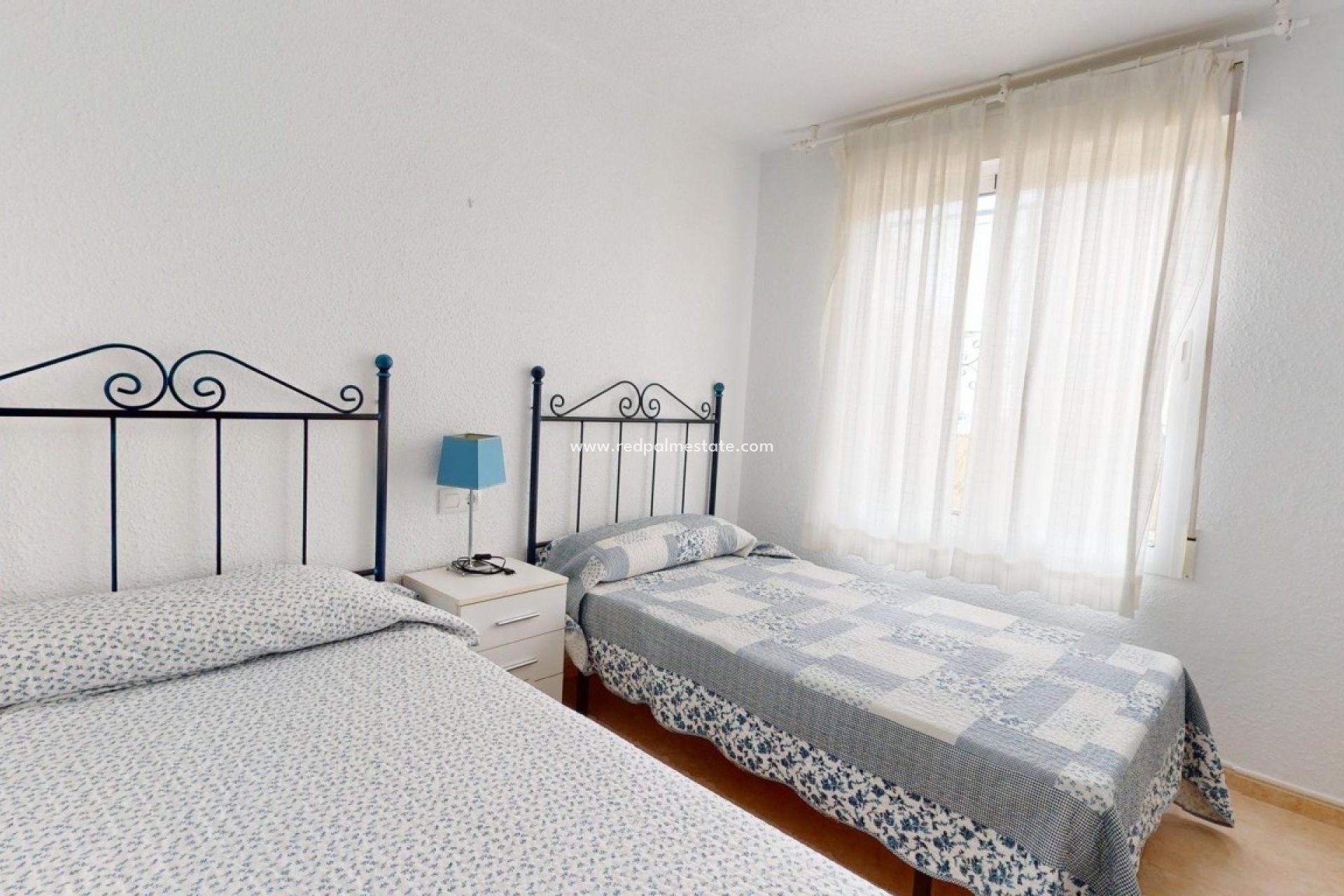 Resale - Apartment -
Aguilas