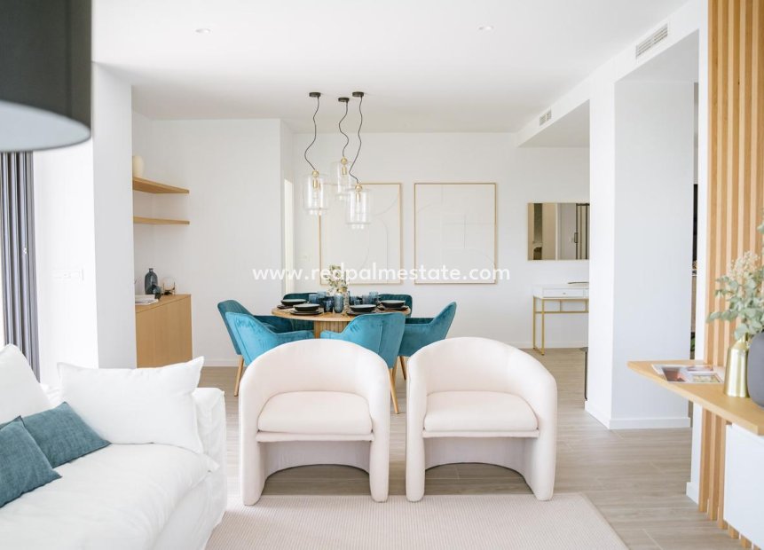 Resale - Apartment -
Albufereta - Costa Blanca