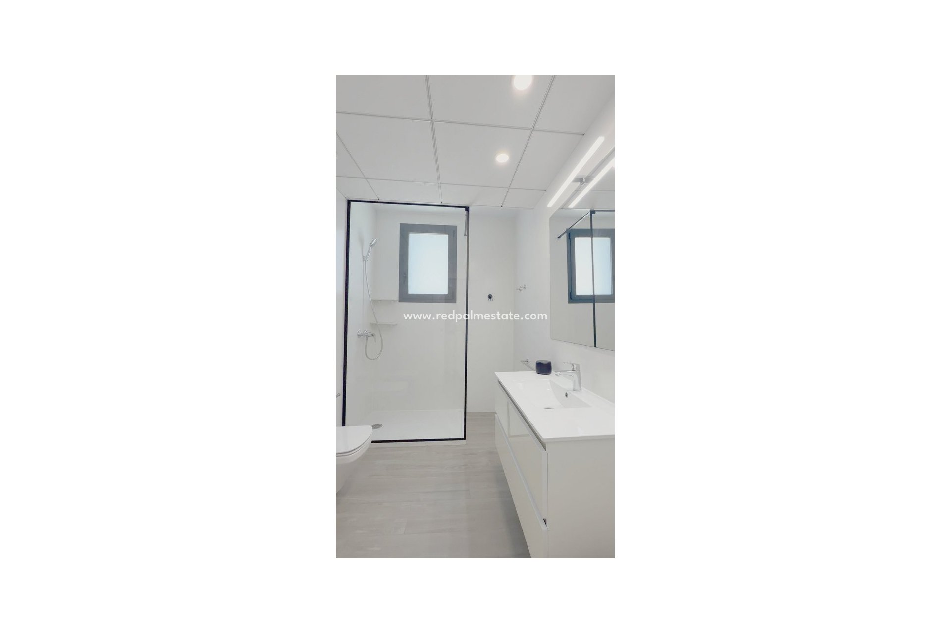 Resale - Apartment -
Albufereta - Costa Blanca