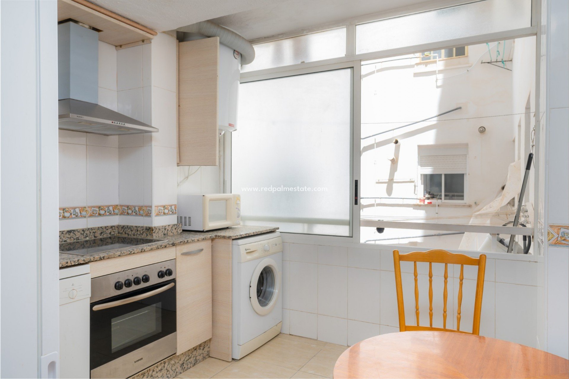 Resale - Apartment -
Alicante - Alipark